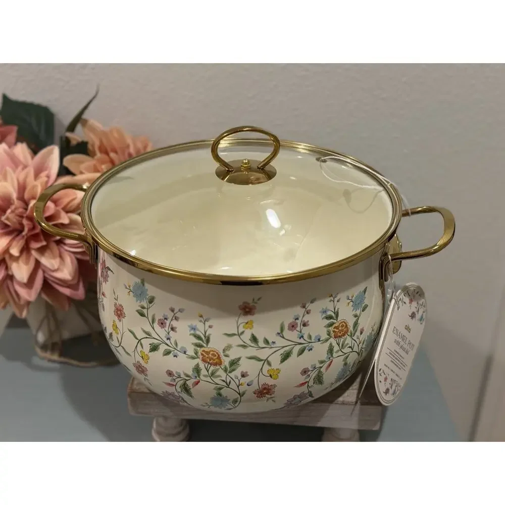 Alta Wildflower Patterned Enamel Pot w/glass lid and golden handle 6.55 Qt